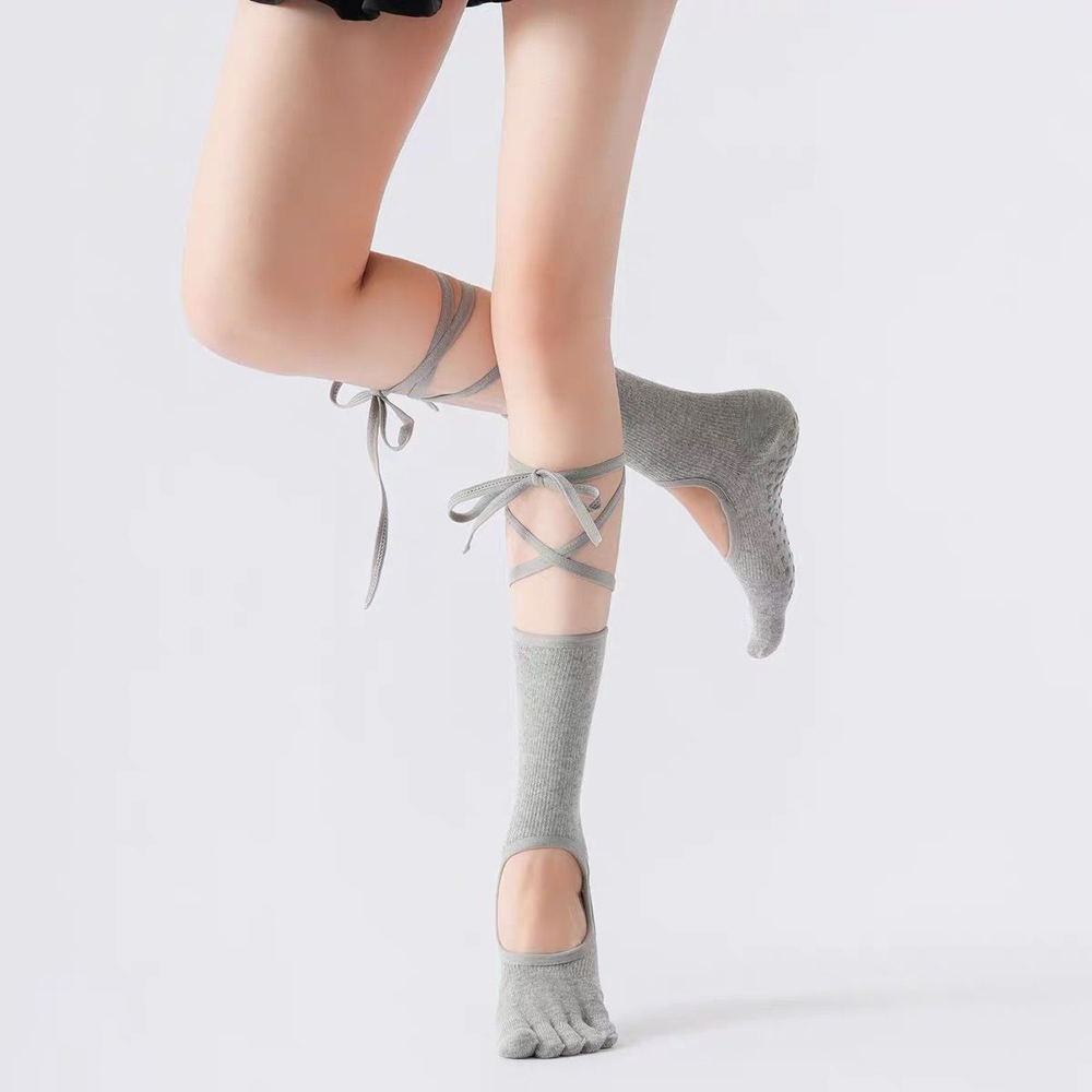Lace-up Ballet Yoga Socks Wome - Pilates & Yoga Knokke 评论和价格